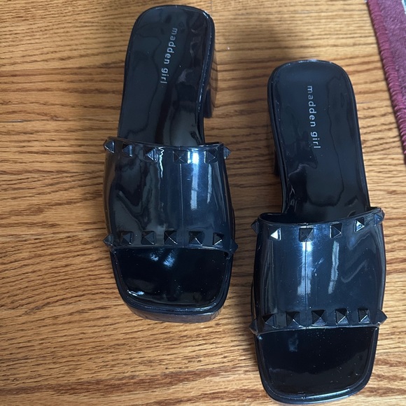 Madden Girl Paccer Shiny Black Studded Platform Heeled Jelly Slide Sandals 8.5 - Picture 12 of 13